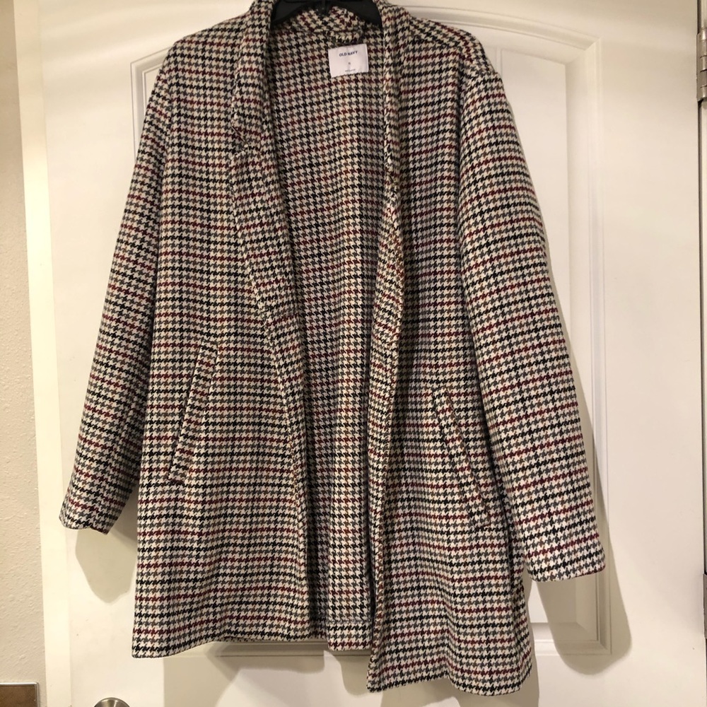Houndstooth Pattern Coat